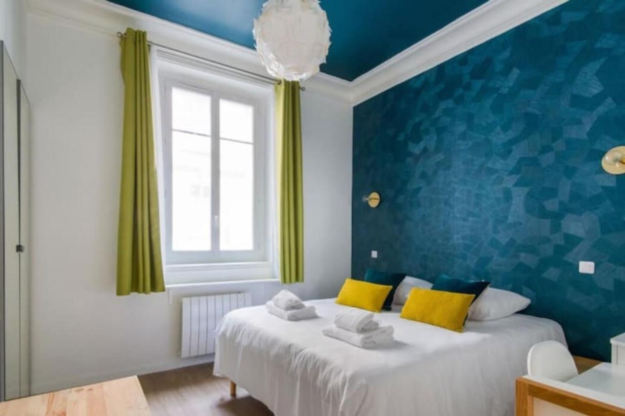 Cozy 2 Bedroom Apartment In Παρίσι Εξωτερικό φωτογραφία