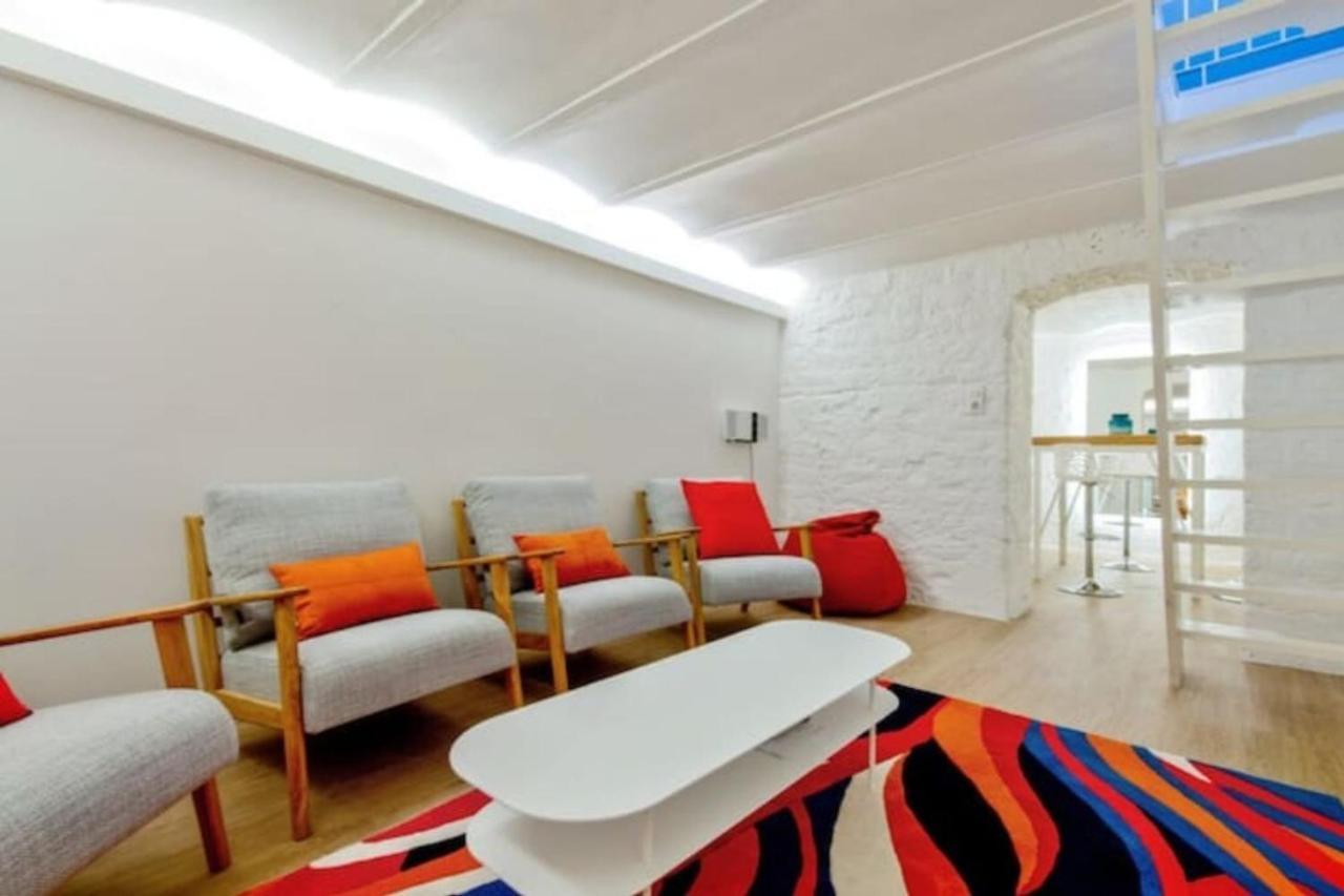 Cozy 2 Bedroom Apartment In Παρίσι Εξωτερικό φωτογραφία